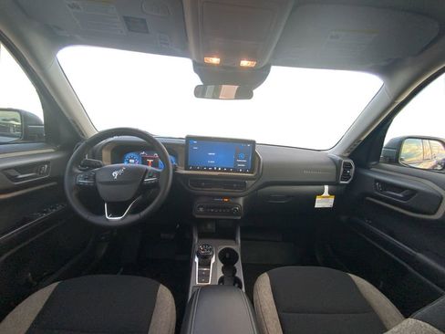 Used 2025 Ford Bronco Sport Big Bend w/ Convenience Package image 14