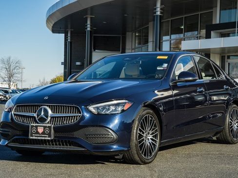 Used 2023 Mercedes-Benz C 300 4MATIC Sedan image 3