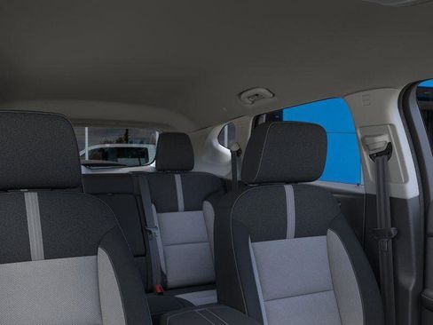 New 2025 Chevrolet Blazer LT image 24