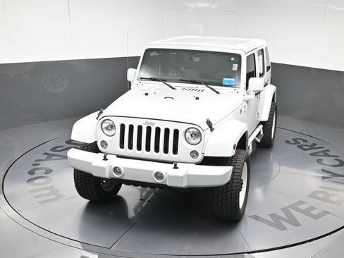 Used 2018 Jeep Wrangler Unlimited Sport S AWD/4WD image 21