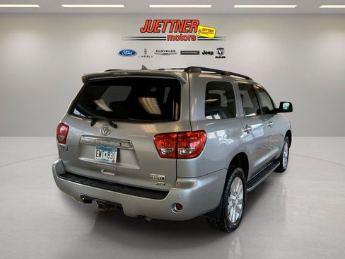 Used 2013 Toyota Sequoia Platinum AWD/4WD image 8