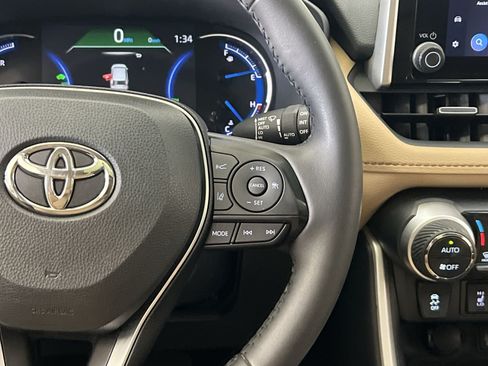 Used 2024 Toyota RAV4 XLE Premium w/ Weather Package AWD/4WD image 35