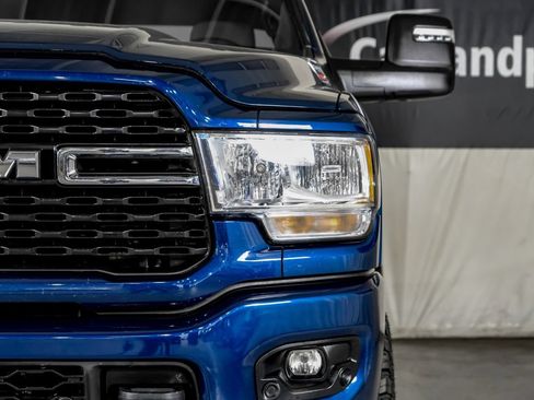 Used 2024 RAM 3500 Big Horn w/ Sport Appearance Package AWD/4WD image 40