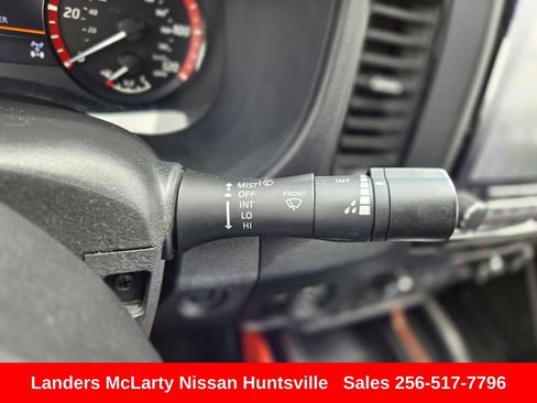 Used 2023 Nissan Frontier PRO-4X w/ Pro Convenience Package AWD/4WD image 24