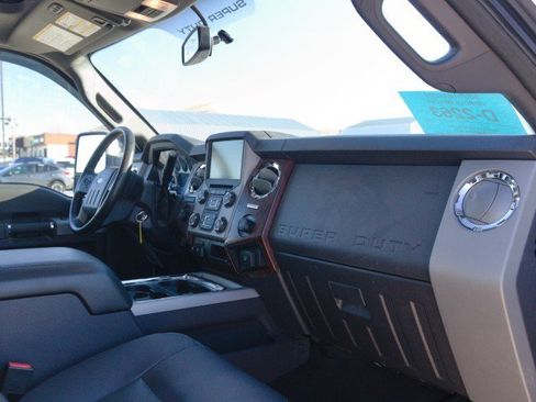 Used 2015 Ford F350 Lariat w/ Lariat Ultimate Package image 35