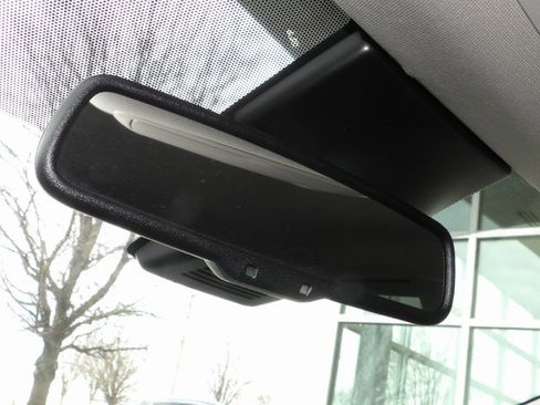 Certified 2024 Nissan Murano SV image 33