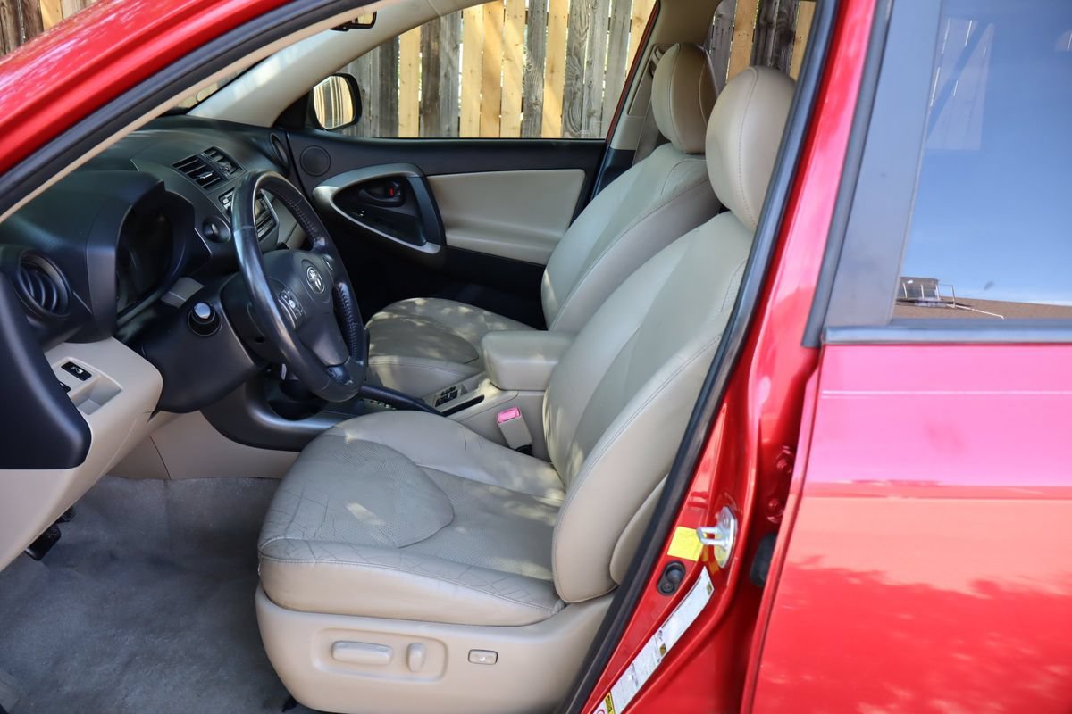 Used 2012 Toyota RAV4 Limited w/ Premium Plus Value Pkg AWD/4WD image 19