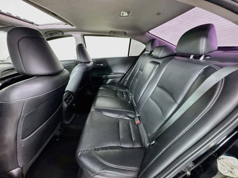 Used 2015 Honda Accord EX-L image 29