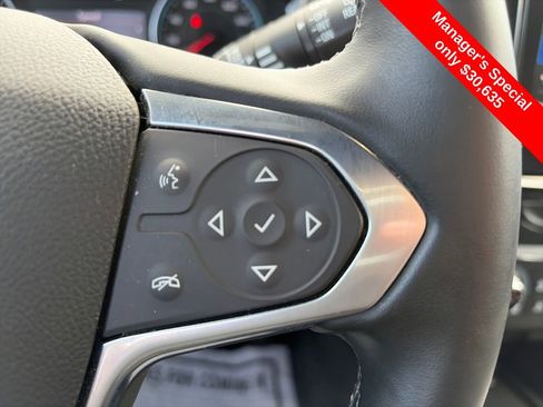 Used 2024 Chevrolet Traverse LT FWD image 14