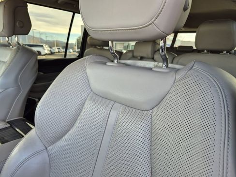 Used 2022 Jeep Wagoneer Series II image 19