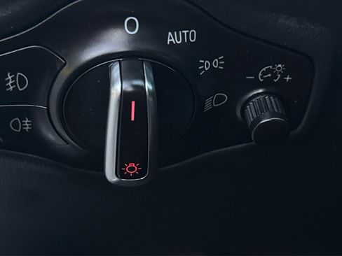 Used 2017 Audi Q5 2.0T Premium Plus w/ Premium Plus Package image 21