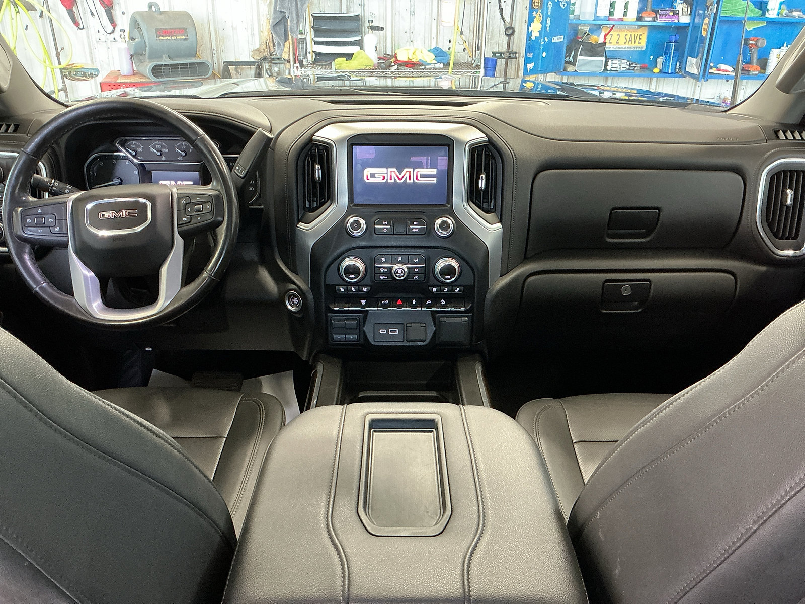 Used 2022 GMC Sierra 2500 SLT w/ SLT Convenience Package AWD/4WD image 10