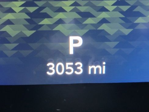 Used 2024 Jeep Wrangler Rubicon w/ Convenience Group image 17