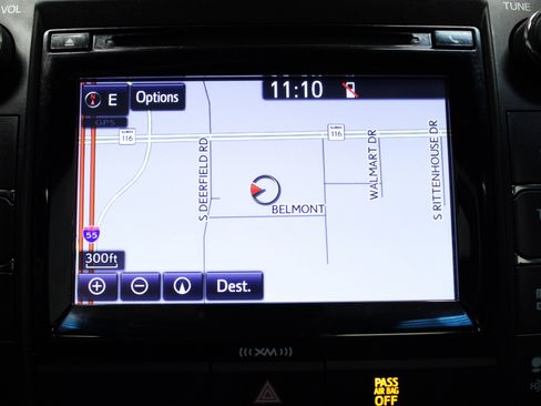 Used 2016 Toyota Camry XSE image 25