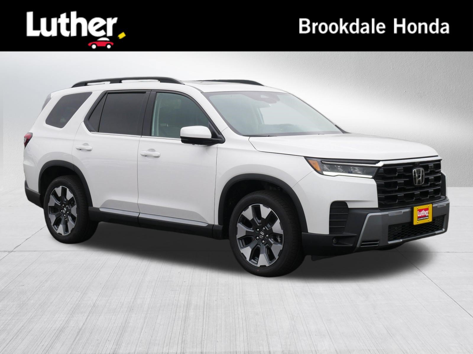 New 2026 Honda Pilot Touring image 1