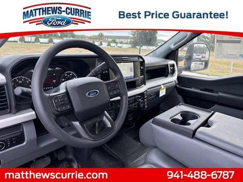 New 2026 Ford F250 XL w/ XL Chrome Package image 11