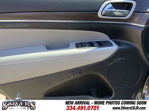 Used 2018 Jeep Grand Cherokee Limited RWD image 49