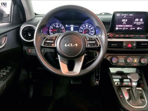 Certified 2024 Kia Forte LXS image 5