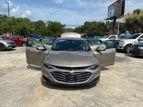Used 2023 Chevrolet Malibu LT FWD image 10