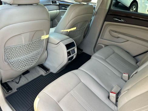 Used 2011 Cadillac SRX Luxury FWD image 55
