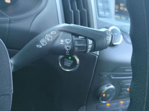 Used 2017 Ford Edge SE AWD/4WD image 24