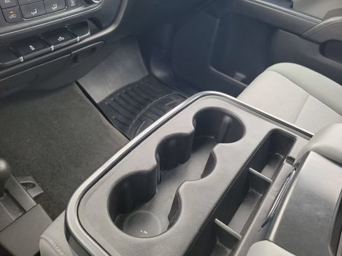 Used 2018 Chevrolet Silverado 1500 Custom w/ Custom Value Package AWD/4WD image 25