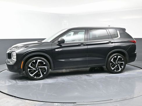 Used 2023 Mitsubishi Outlander SEL image 6