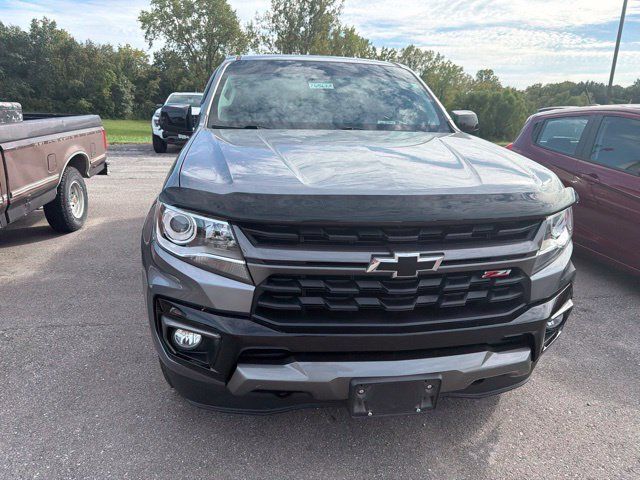Used 2021 Chevrolet Colorado Z71 w/ Safety Package AWD/4WD image 6