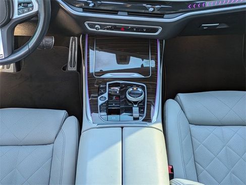 Used 2023 BMW X7 xDrive40i w/ Executive Package image 24