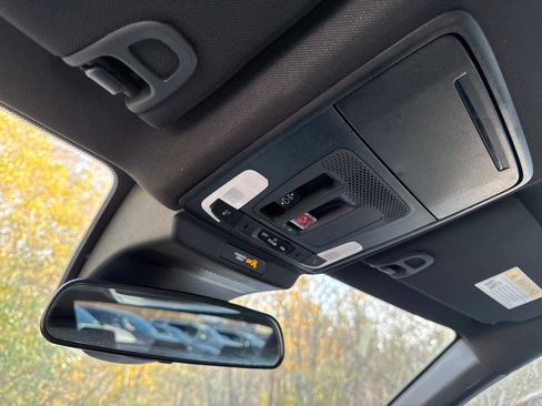 Used 2023 Honda Accord Sport image 30