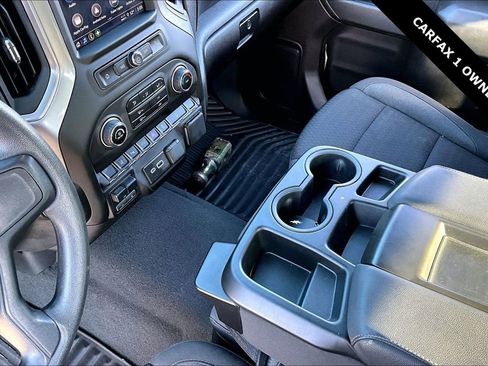 Used 2025 Chevrolet Silverado 2500 Custom w/ Custom Value Package image 18