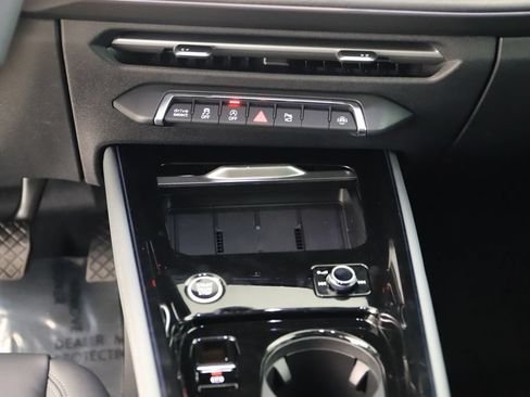 New 2026 Audi Q3 quattro 2.0T AWD/4WD image 20
