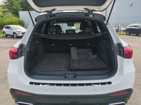 Certified 2026 Mercedes-Benz GLC 300 4MATIC image 32