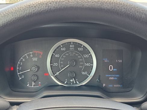 Used 2020 Toyota Corolla LE FWD image 21