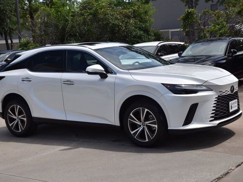 Used 2023 Lexus RX 350 Premium w/ Accessory Package (K3) FWD image 5