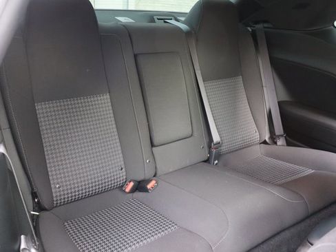 Used 2023 Dodge Challenger R/T w/ T/A Package image 10