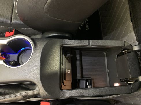 Used 2021 Ford Mustang Premium RWD image 29