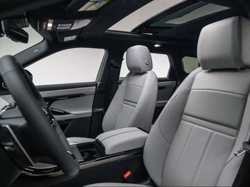 New 2026 Land Rover Range Rover Evoque S AWD/4WD image 16