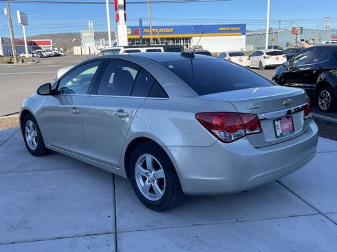 Used 2016 Chevrolet Cruze LT image 5