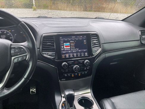 Used 2021 Jeep Grand Cherokee High Altitude AWD/4WD image 18
