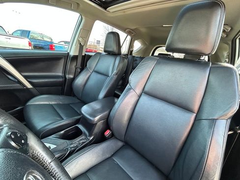 Used 2013 Toyota RAV4 Limited image 19