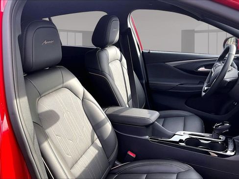 New 2026 Buick Envista Preferred FWD image 10