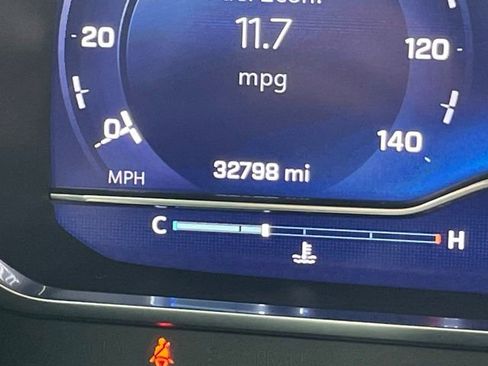 Used 2023 Chevrolet Tahoe Z71 w/ Off-Road Capability Package image 16