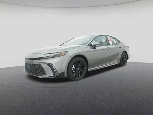 New 2026 Toyota Camry SE image 17