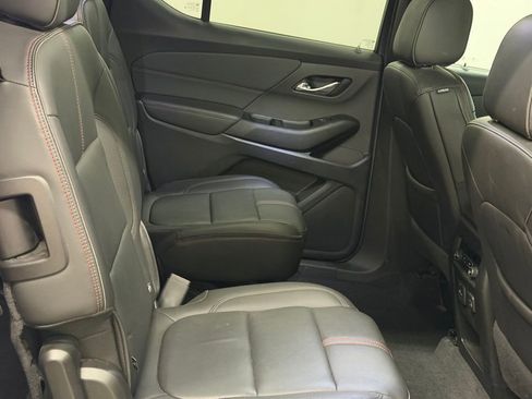Certified 2023 Chevrolet Traverse RS w/ LPO, Floor Liner Package image 23
