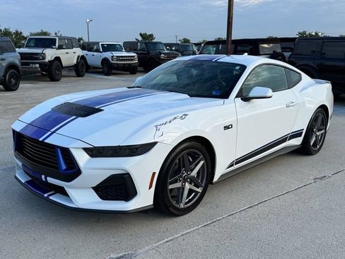 Used 2024 Ford Mustang GT Premium w/ California Special Package RWD image 9