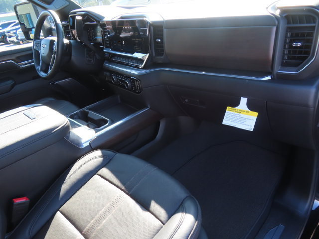 Used 2025 Chevrolet Silverado 2500 High Country AWD/4WD image 50