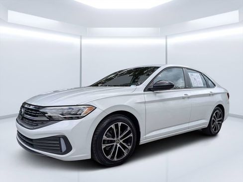 Certified 2023 Volkswagen Jetta Sport FWD image 7