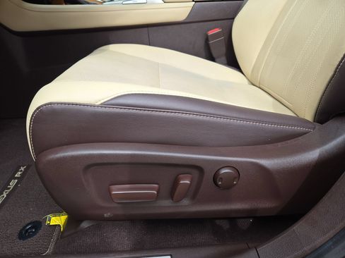 Used 2019 Lexus RX 350 FWD w/ Navigation Package image 17