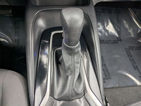 Used 2024 Toyota Corolla LE image 24